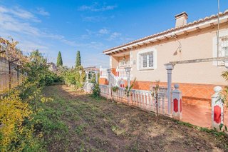 Chalet en venta en Ogíjares