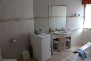 Edificio en venta en Grove (O)