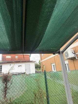 Pérgola extensible gris cenador