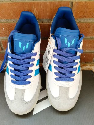 Adidas Messi Talla 40 Blancas y Azules
