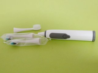 Cepillo de dientes eléctrico a pilas