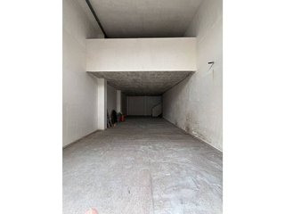 Local comercial en venta en Fraternidad en Elda