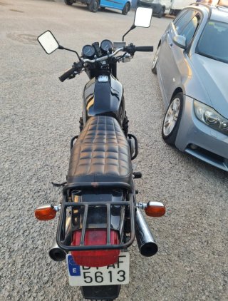 Kawasaki KZ550 Negra 1983