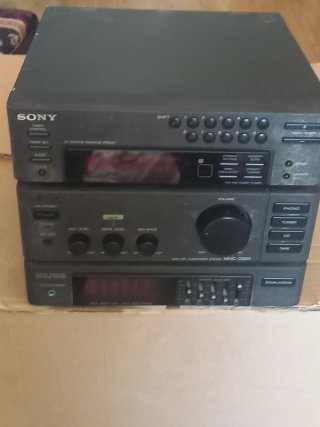 Giradischi Sony Sintonizzatore e amplificatore
