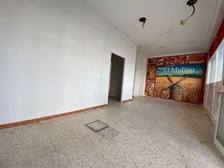 Local comercial en alquiler en El Carmen en San Fernando