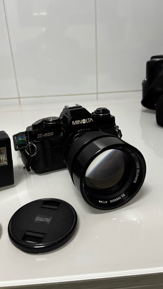 Minolta X-500 Cámara Analógica Negra