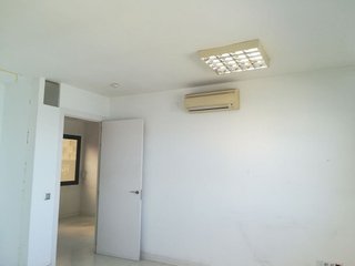 Nave industrial en venta en Maliaño en Camargo