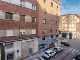 Piso en venta en El Llano en Gijón