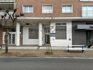 Local comercial en venta en El Antiguo en San Sebastián-Donostia