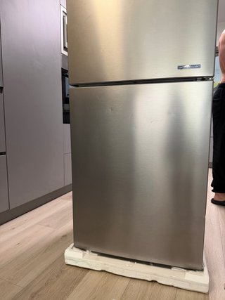 Nevera funcional GRUNDIG