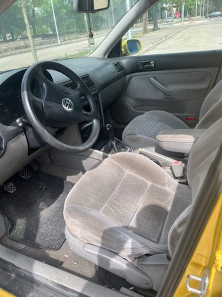 Volkswagen Golf 2001