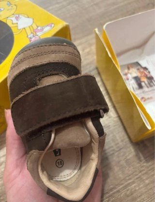 Zapatos de bebé LELO marrones