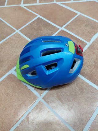 Casco bici infantil azul y verde