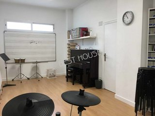 Local comercial en venta en Adurtza - Aretxabaleta en Vitoria-Gasteiz