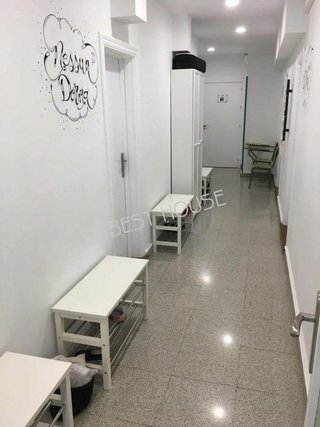 Local comercial en venta en Adurtza - Aretxabaleta en Vitoria-Gasteiz