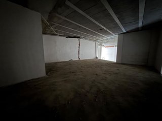 Local comercial en venta en Parque de la Bombilla-Pla de Rascanya en Llíria
