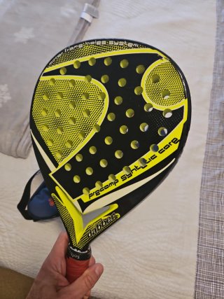 Pala de pádel Dabber como nueva