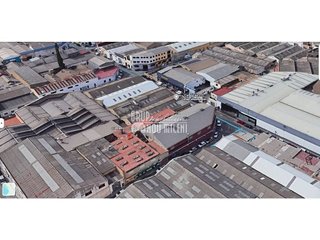 Nave industrial en venta en Polígono del Aeropuerto en Manises