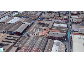 Nave industrial en venta en Polígono del Aeropuerto en Manises