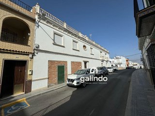 Casa en venta en Paradas