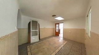 Chalet en venta en Los Llanos - Av. de los Estudiantes en Valdepeñas
