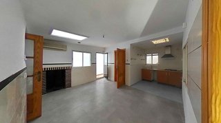 Chalet en venta en Los Llanos - Av. de los Estudiantes en Valdepeñas