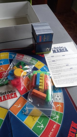 Juego de mesa El Listón de MARCA. Vintage años 90