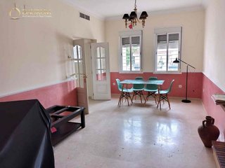 Chalet en venta en Palomares del Río