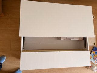 Mesa centro elevable blanca y madera