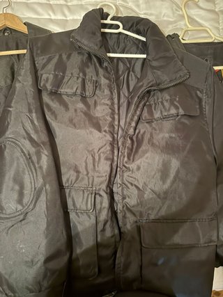 Chaqueta impermeable moto negra