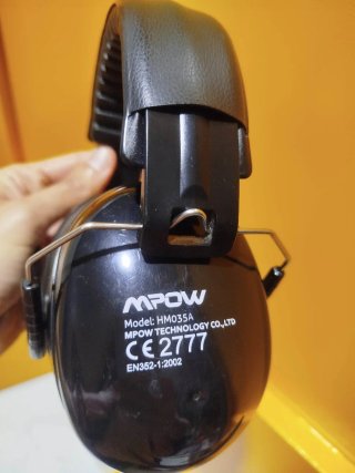 Cascos Antirruido Negros