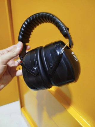 Cascos Antirruido Negros
