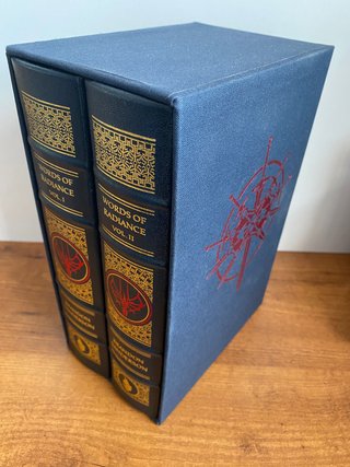 Words of Radiance Leatherbound+Premium Miniatures