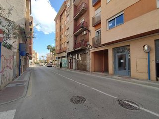 Local comercial en venta en Molina de Segura ciudad en Molina de Segura