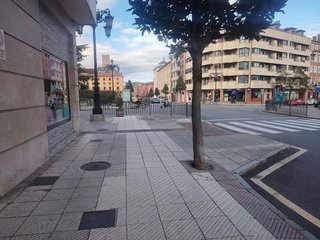 Garaje en venta en Milán - Pumarín - Teatinos en Oviedo