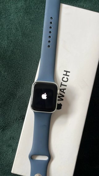 Reloj Apple Watch SE 2023