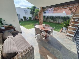 Chalet en alquiler en Espartinas