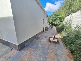 Chalet en alquiler en Espartinas