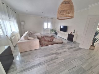 Chalet en alquiler en Espartinas