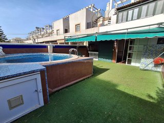 Casa adosada en alquiler en Santuario - La Laguna en Chipiona