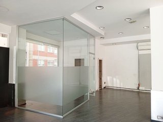 Local comercial en alquiler en O Berbés - Peniche en Vigo