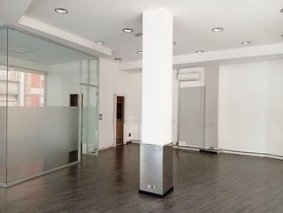 Local comercial en alquiler en O Berbés - Peniche en Vigo