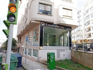 Local comercial en alquiler en O Berbés - Peniche en Vigo