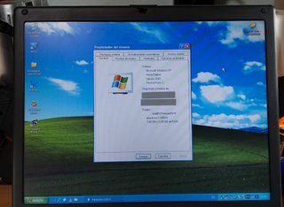 Portátil Acer Travelmate 4052LMi Plata
