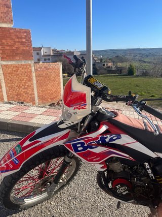 Beta Trueba 50cc Enduro Roja y Blanca