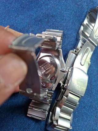 2 Reloj Seiko y Guess