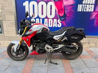 BMW F 900 R