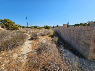 Terreno en venta en Villafranqueza en Alicante