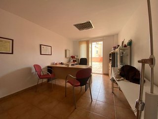 Oficina en venta en Zona Puerto Deportivo en Fuengirola