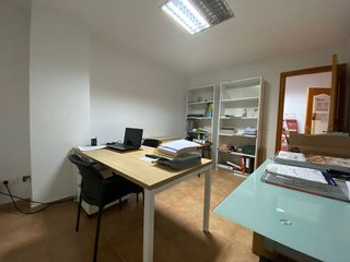Oficina en venta en Zona Puerto Deportivo en Fuengirola